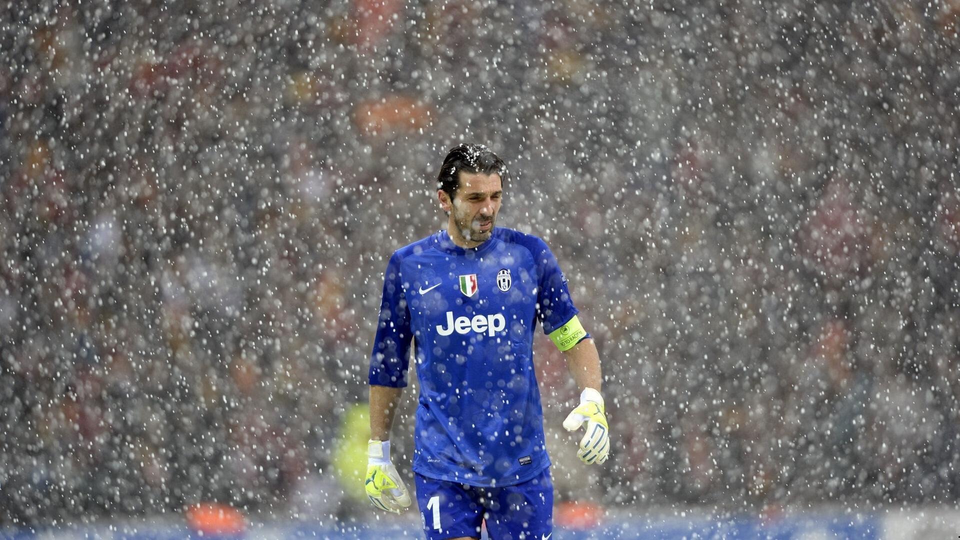 英超争冠白热化,曼城与阿森纳上演巅峰对决